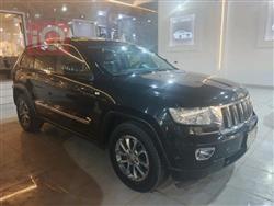 جیپ گراند شیرۆکی